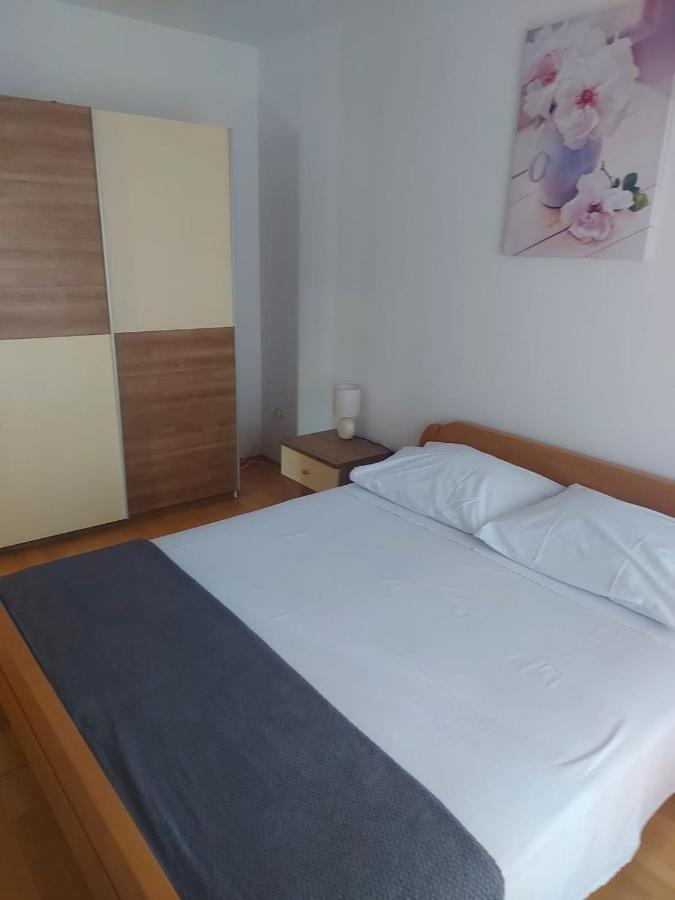 Apartmani Ciklic Dobropoljana Extérieur photo