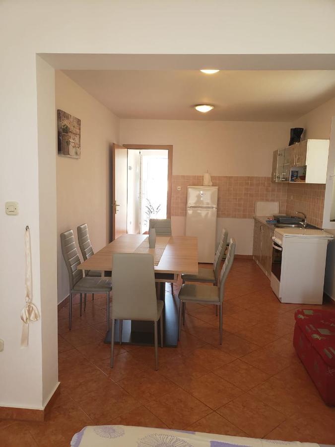 Apartmani Ciklic Dobropoljana Extérieur photo