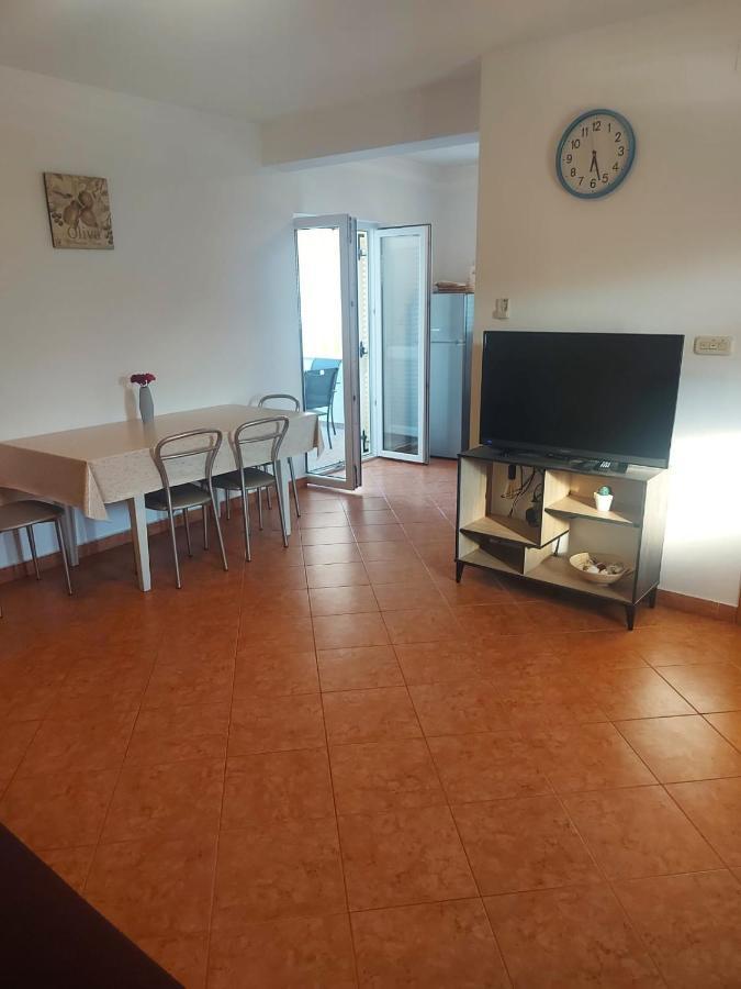 Apartmani Ciklic Dobropoljana Extérieur photo