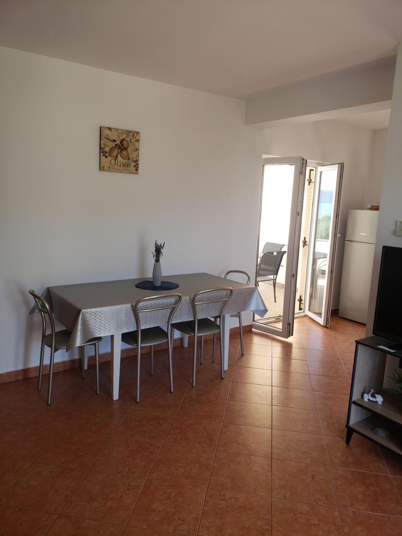 Apartmani Ciklic Dobropoljana Extérieur photo